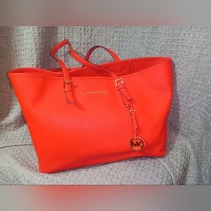 Michael Kors Tote